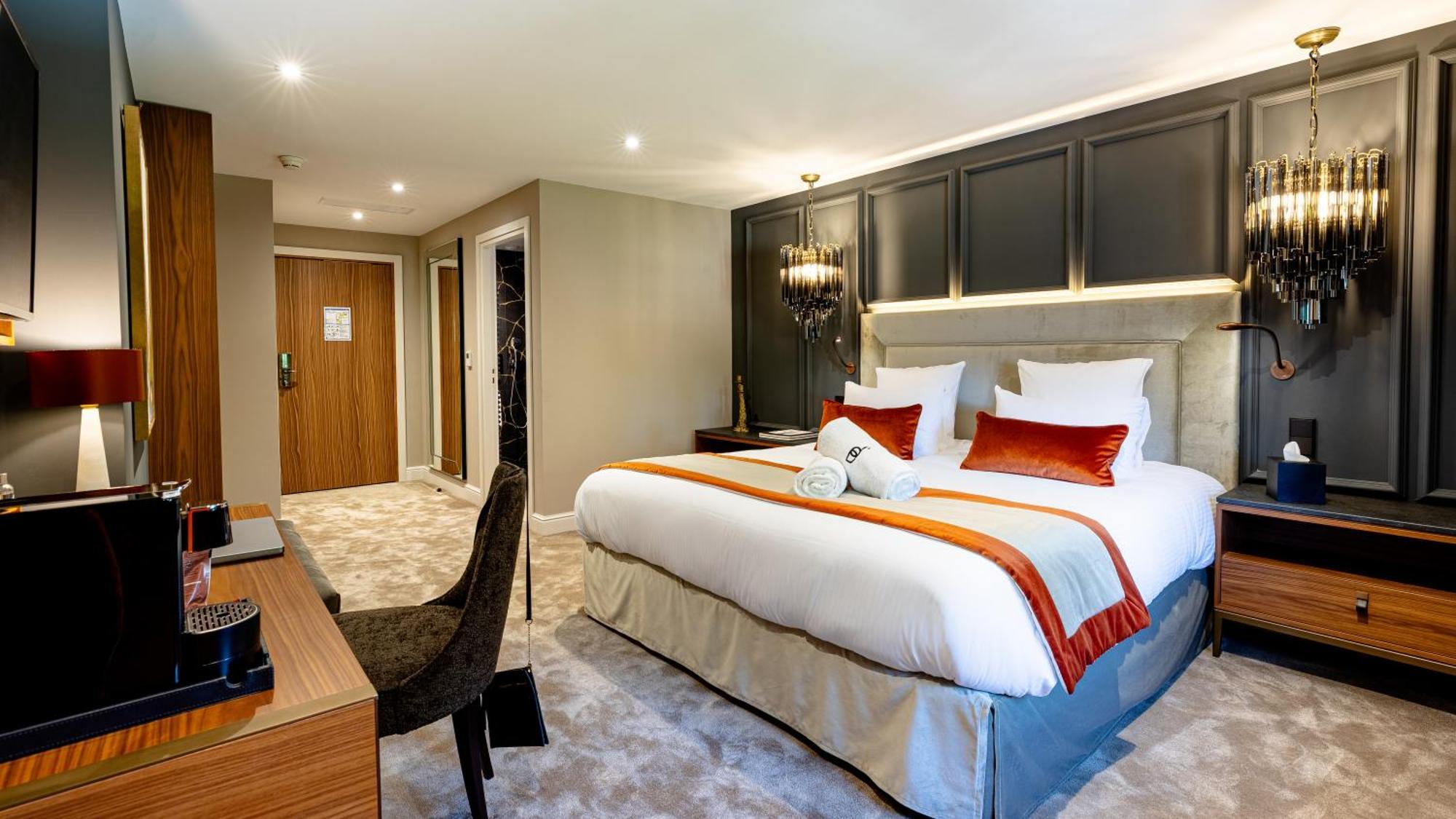 Domaine De Dolomieu Hotel & Spa - BW Premier Collection الغرفة الصورة