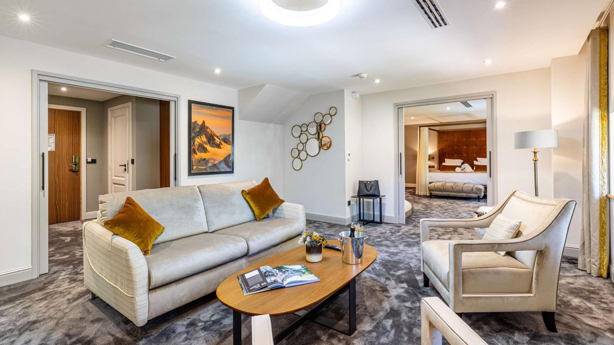 Domaine De Dolomieu Hotel & Spa - BW Premier Collection المظهر الخارجي الصورة